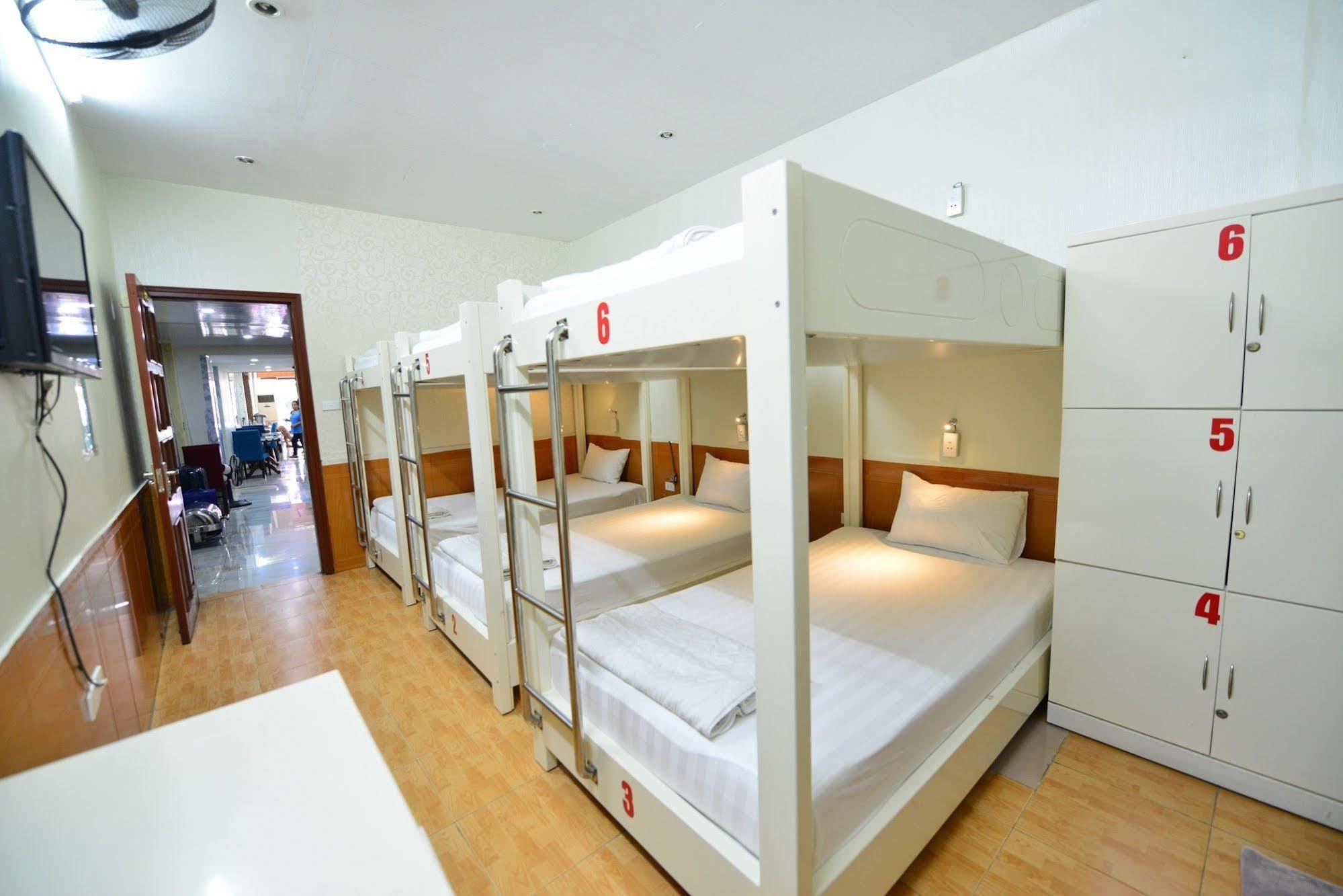 Little Hanoi Hostel Екстериор снимка